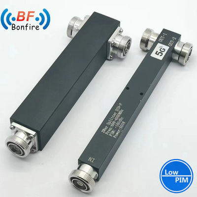 Directement 350-3800MHz RF 10W 4 voies Microstrip Signal Power Splitter Gris/rouge/noir/personnalisé