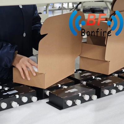 4.3-10-F/DIN-F/N-F 698-4000MHz Puissance élevée basse Pim RF coupleur hybride combinateur hybride
