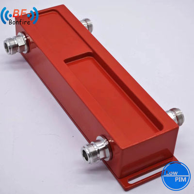 Taille de l'emballage 22,00cm * 12,00cm * 8,00cm VHF 698-4000MHz 2*2 Coupler hybride Combinaison hybride