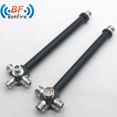 350-3800MHz 2 voies 4 voies 50W IP65 -153dbc Diviseur de puissance RF pour l'intérieur et l'extérieur