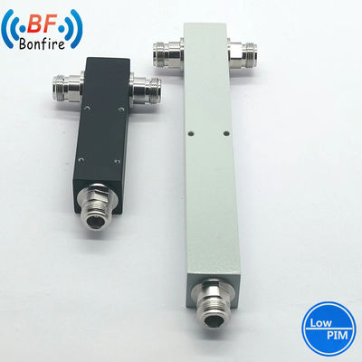 698-4000MHz 300 N Connecteur de type féminin 2 voies Cavité ronde Splitter de puissance RF en gris