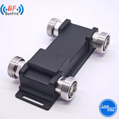 4.3-10 Couple hybride féminin pour bâtiment 698-4000 MHz 5g combinateur 4X4 bas Pim