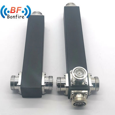300W 698-3800MHz 4.3-10 Femme 3 voies 5g RF Diviseur de puissance pour les projets Ibs Rouge