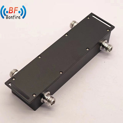 Combinaison hybride RF 2 en 2 sur 698-4000MHz basse tension pour les applications intérieures et extérieures