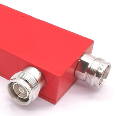 Accouplement directionnel par cavité d'air 15dB 20dB 30dB pour les marchés de pays 617-4000MHz 4.3-10 F