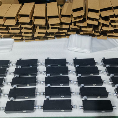 OHQ-0560-XX1101 Interface N-F 555-6000MHz Coupler actif pour une solution dans les bâtiments