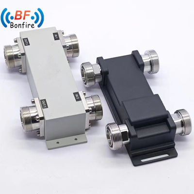 Low Pim 698-4000MHz 300W RF 2X2 Out Hybrid Combiner avec connecteur 4.3-10-F en noir