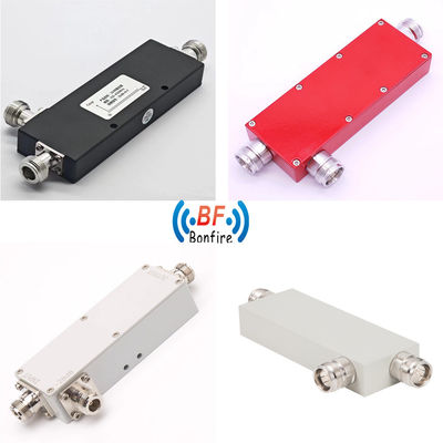 Couplings directionnels féminins de 300 W N avec une faible tension et des valeurs d'accouplement différentes de 5dB à 30dB