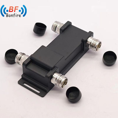 5g 2 en 2 sur 698-4000MHz Hybrid Combiner Matrix Coupler avec 4.3/10 Femme DAS Fabrication