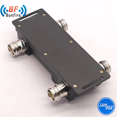 Ibs/Das Capacité globale de réalisation du projet VHF 698-3800MHz 2X2 RF Hybrid Combiner