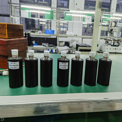 Capacité globale de réalisation du projet Charge radio de 25 W Charge de fin DC-4000MHz N-M/F