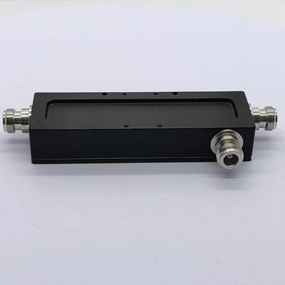 698-2700MHz coupleur RF 8dB pour DAS/IBS taille du paquet 10.00cm * 20.00cm * 10.00cm