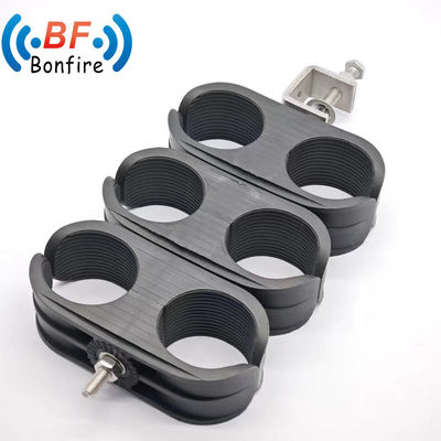 4.5-6mm 2* 7-22mm Three Saddles Hook Type Cable Feeder Clamp pour les projets de construction