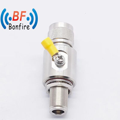 Connecteur RF double câble féminin Plaqué en argent SMA Jack à N Jack Bulkhead Protègeur contre les surtensions 698-3800MHz
