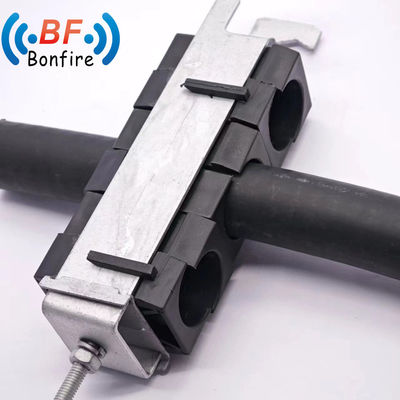 Rationalisez votre organisation de câbles avec des pinces d'alimentation en plastique à décharge rapide