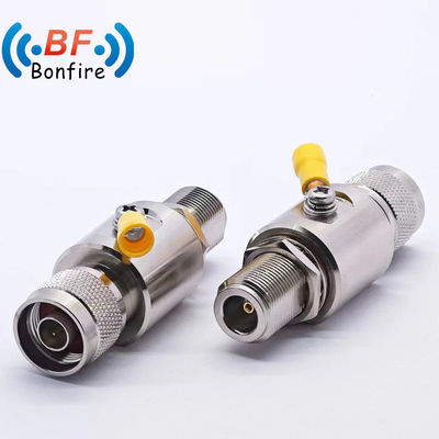 Pl259 Connecteur RF coaxial UHF Plug masculin à So239 Jack féminin Protecteur contre les surtensions de foudre DC-6000MHz