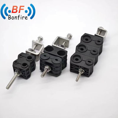 Améliorer la gestion des câbles avec les pinces d'alimentation de câble coaxial à pile unique KXK-XXXXX 1-5/8 &quot;