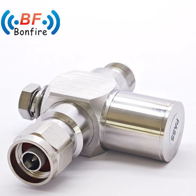 698-3800mhn Arrestateur de foudre mâle Femme N Plug à N Partie féminine Coaxial Protecteur contre les surtensions de foudre 6g Arrestateur de décharge de tube à gaz