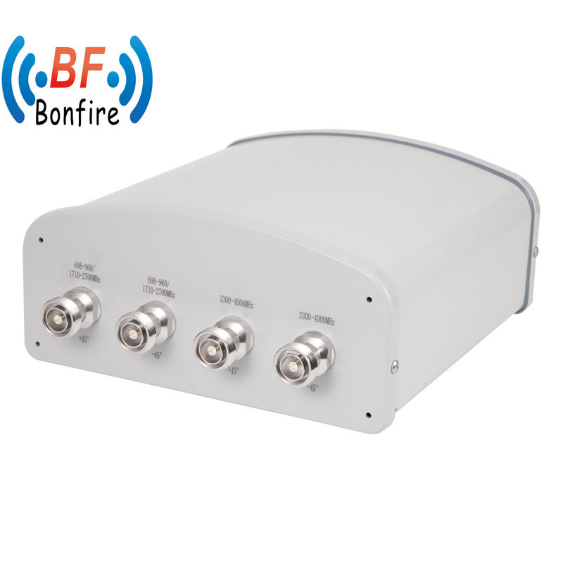 698-4000MHz 4 Ports Panneau d'antenne 4X7/16 DIN-F pour le renforcement du signal directionnel extérieur