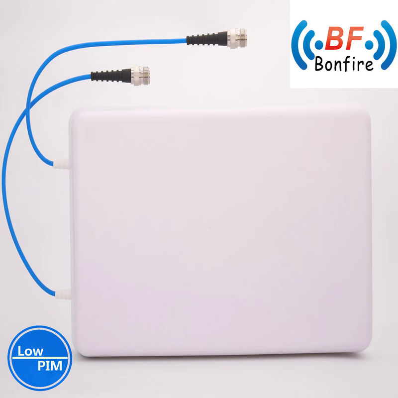 Utilisation à l'intérieur Occasion 698-2700MHz MIMO Directionnel Panel Antenne pour 4G 5G Omni Antenne