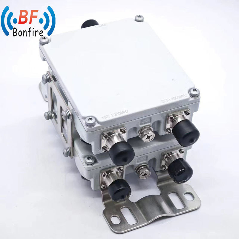 Quadplexeur 1710-2170MHz 2300-2690MHz RF Quad-Band Combiner Multiplexeur 7/16DIN Femme