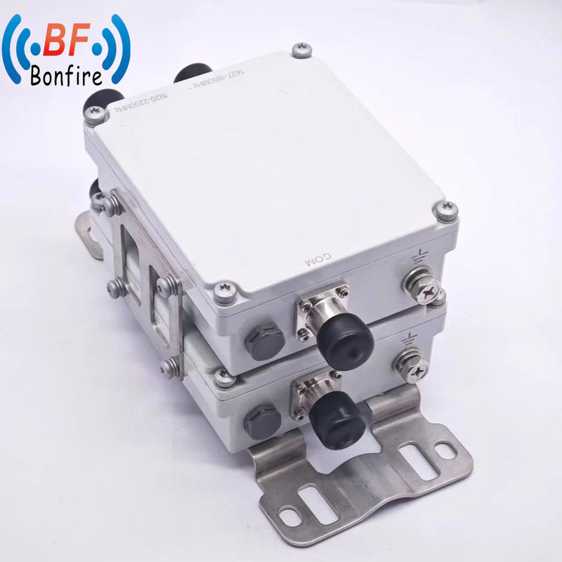 4.3-10 F Diplexeur RF haut débit 1710-2170MHz 2300-2690MHz 4.3-10 Duplexeur Pim bas féminin