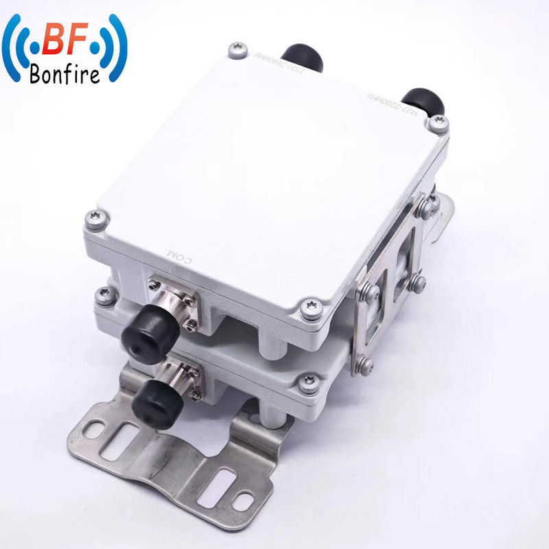 Quadplexer intérieur/extérieur 2300-2700MHz RF large bande 5g Quad-Band Combiner Quadplexer Filtre