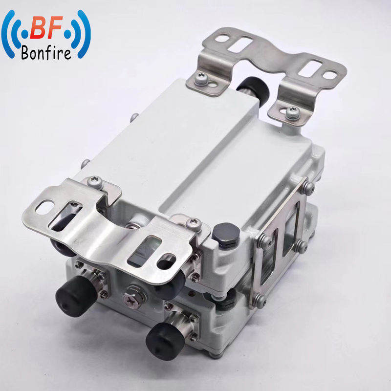 1710-1880/1920-2170/2300-2700MHz RF Triplexeur 5g Tri Band Combiner 4,3 à 10 Type féminin
