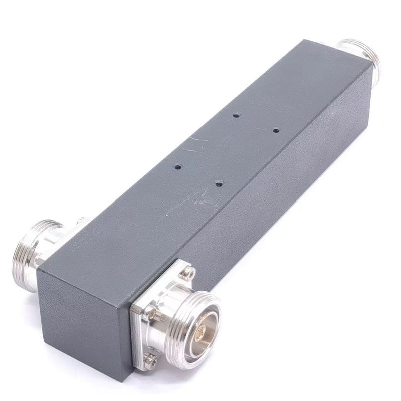 23.00cm * 7.00cm * 3.00cm Taille de l'emballage Splitter haute puissance 2/3/4 Way Low Pim Réactif