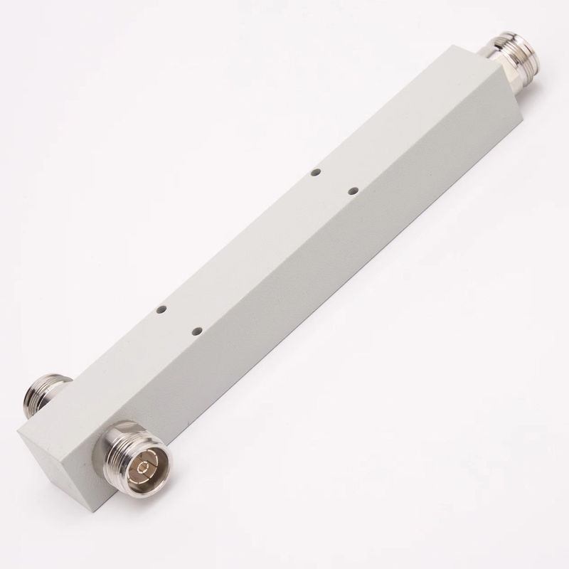 4.3-10 F Interface 698-4000 MHz Diviseur de puissance pour système de télécommunication dans un bâtiment