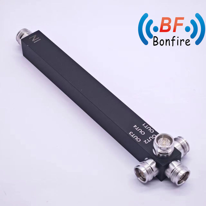 Prise en charge multibande 698-4200MHz Splitter de puissance réactif 4 voies IP65 avec GFQ-0740-X7701
