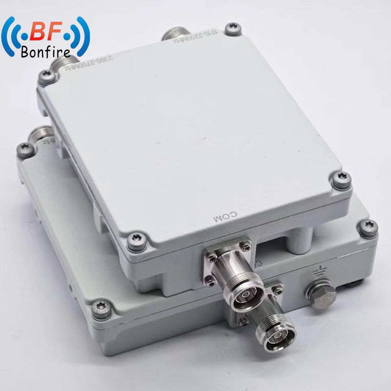 RF Diplexer 1920-2170 2300-2400 2500-2700MHz 200W N-Female connecteur pour les Ibs noir