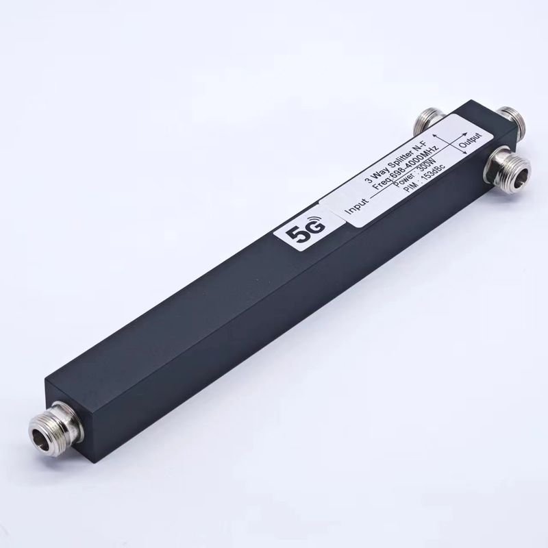 Splitter de puissance de cavité 3 voies personnalisé 698-4200MHz N Femme IP65 4.3-10 F/DIN-F/N-F