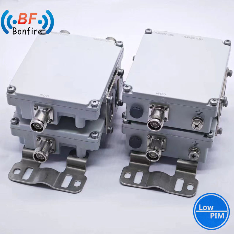1920-2170MHz RF Double Band Combiner Triplexer avec connecteur N-Female - 160dbc basse Pim