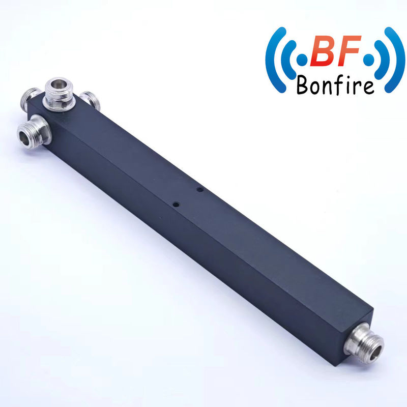 Paquet Poids brut 0,510 kg Diviseur de puissance à 4 voies SMA Femme Type 617-4000MHz