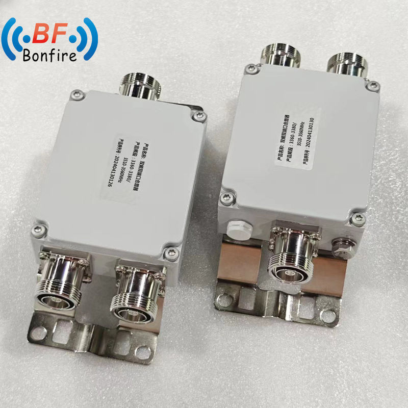 Combinateur RF 2300-2400 2500-2700MHz Triplexeur DIN F pour les télécommunications