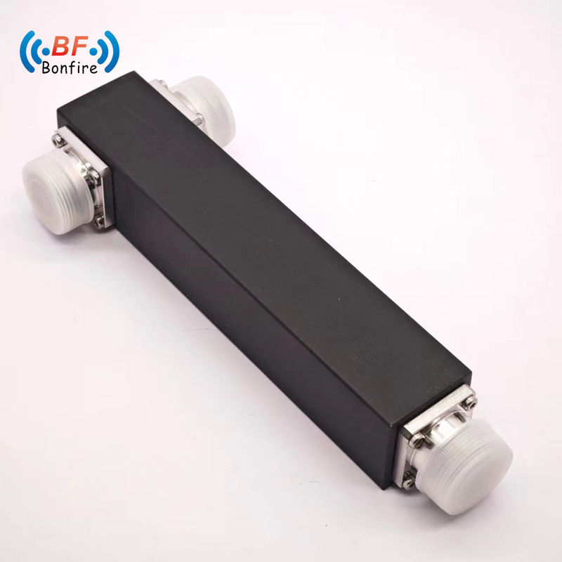 Splitter de puissance réactif à large bande haute puissance 2400-6000MHz DIN-F pour IP65 intérieur/extérieur