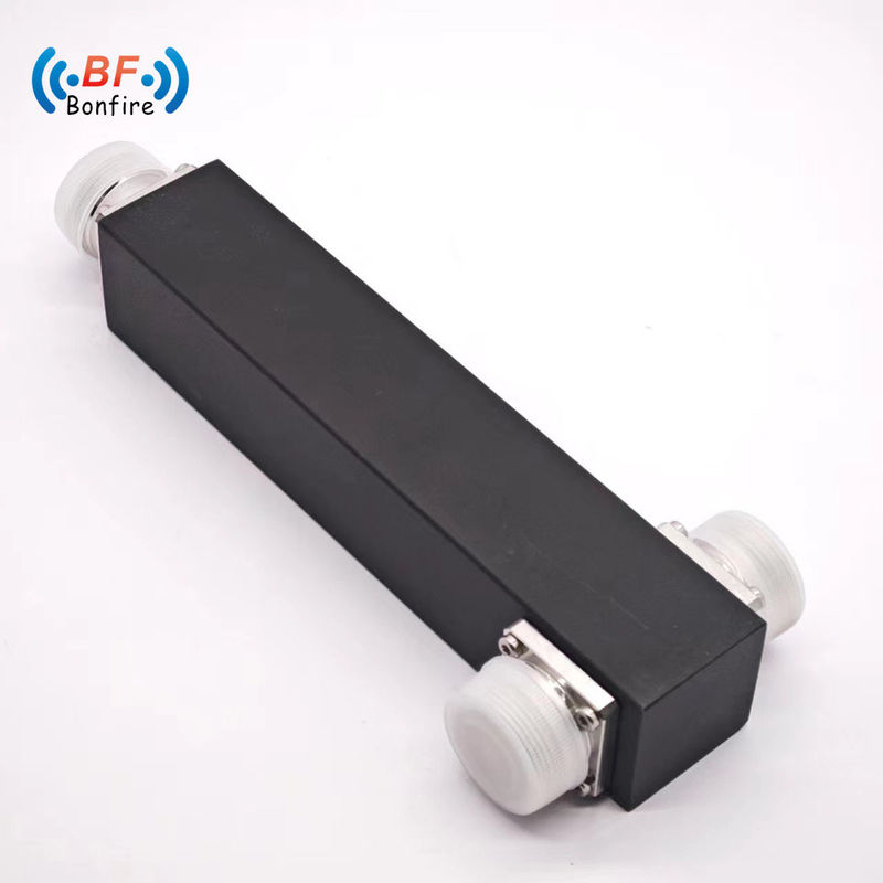 Coupe à deux voies gris 2400-6000MHz DIN-F Noir Paquet personnalisé Poids brut 0,510 kg
