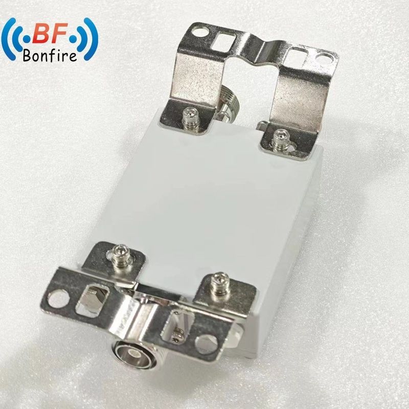 Amortisseur coaxial RF de type N de 200 W 1710-1880 1920-2170 2300-2400 2500-2700 MHz