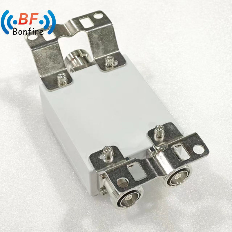 Amortisseur coaxial RF de 200 W N RF combiné 40dB 1920-2170 2300-2400 2500-2700MHz 50 ohm