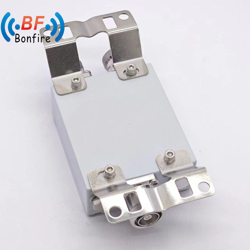 2300-2400 2500-2700 MHz combinateur RF combinateur coaxial double bande combinateur atténuateur fixe pour DAS
