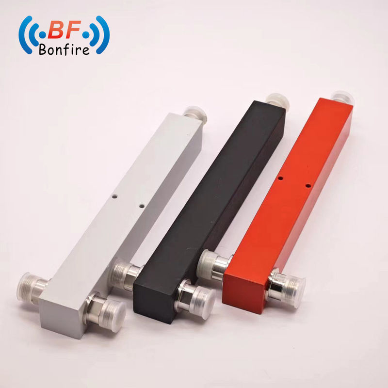 100W 2 Way Power Splitter N-F/4.3-10-F/DIN-F 617-4000MHz IP60 pour la distribution du signal