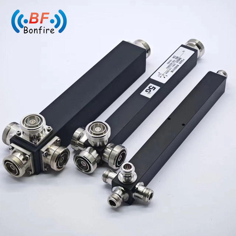 Capacité globale de mise en œuvre du projet 4.3-10 Femme Power Splitter 2way 617-4000MHz