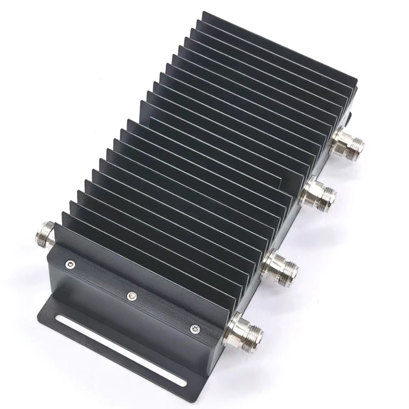698-3800MHz Faible perte d'insertion 4 en 1 coupler hybride NF RF combinateur hybride Noir