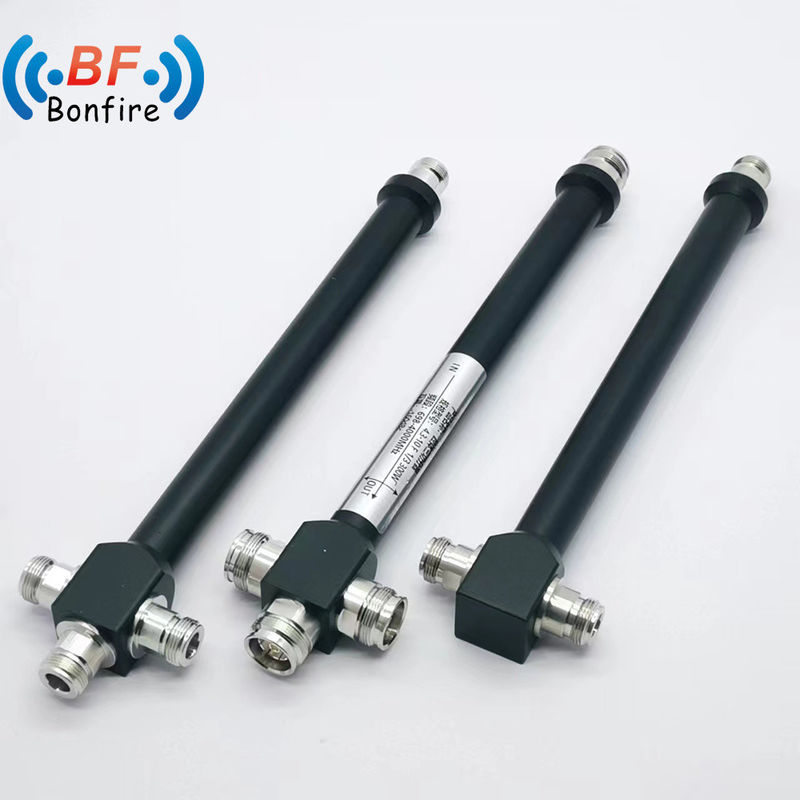Capacité 698-3800MHz 3 voies Microstrip Power Splitter Divider avec connecteur féminin de 2,92 mm