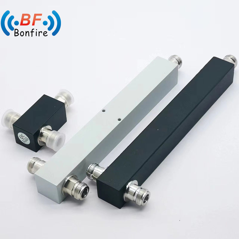 Diffuseur d'alimentation par micro-bandes RF passif à 2 voies 698-3800MHz SMA Type de connecteur féminin