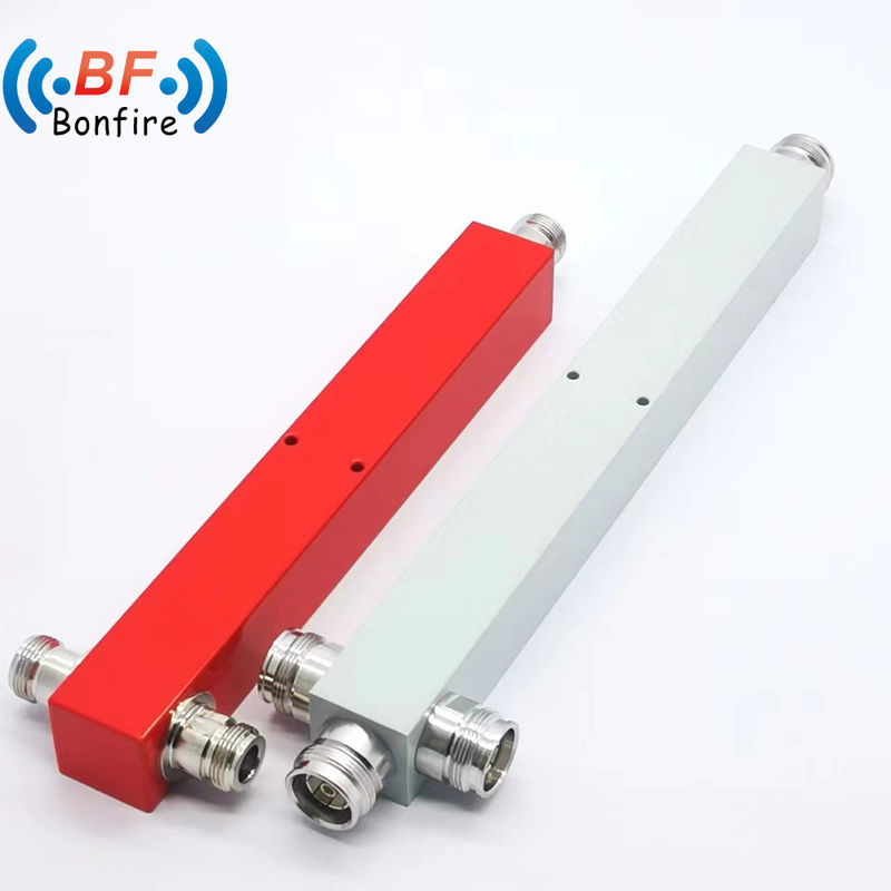 Splitter de puissance à deux voies IP65 intérieur/extérieur pour les systèmes de télécommunications à 698-3800MHz