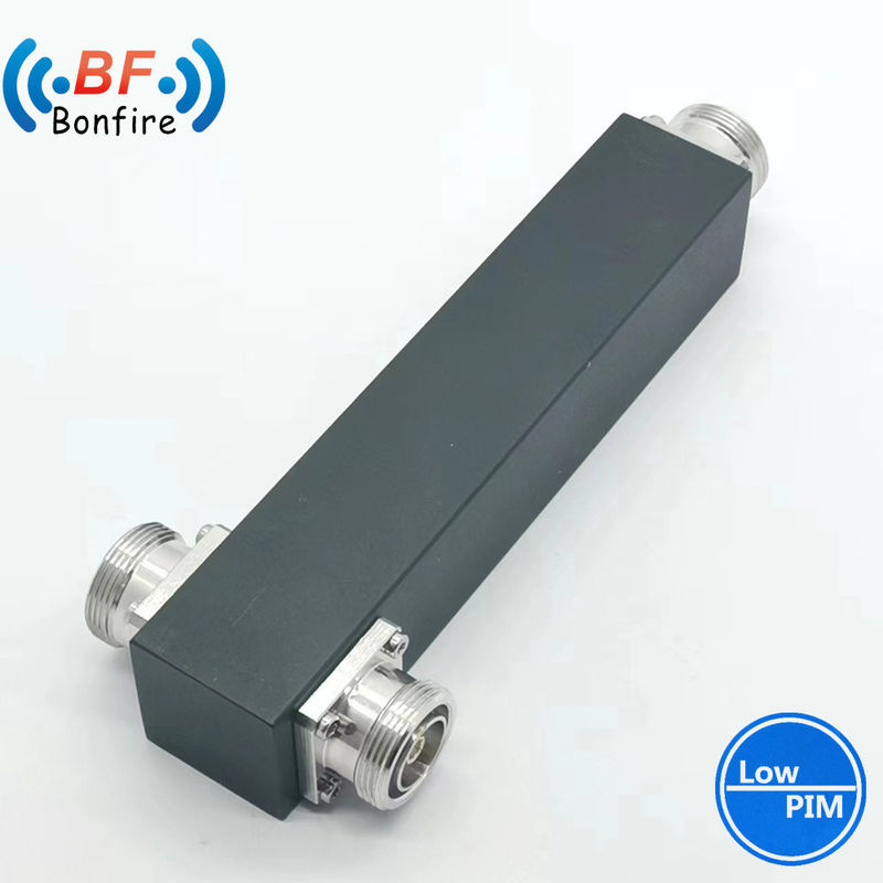 SMA féminin 2 voies Power Splitter 350-3800MHz Diviseur de puissance pour la capacité GFQ-XXXXXX