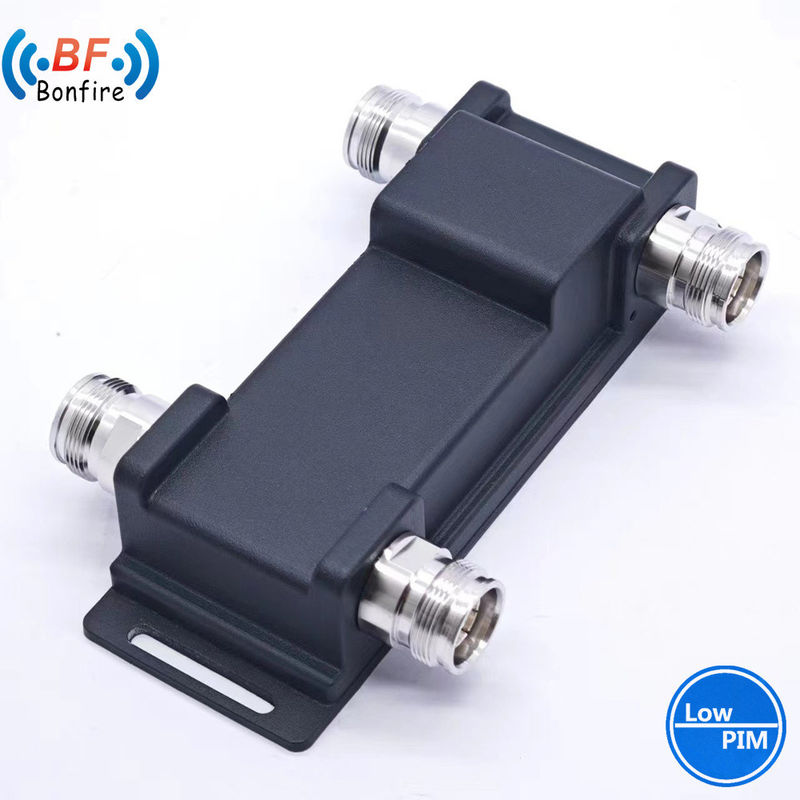 Package Poids brut 2.000 kg 617-3800MHz RF 3dB Hybride Coupler Combiner 4,3-10 Type féminin