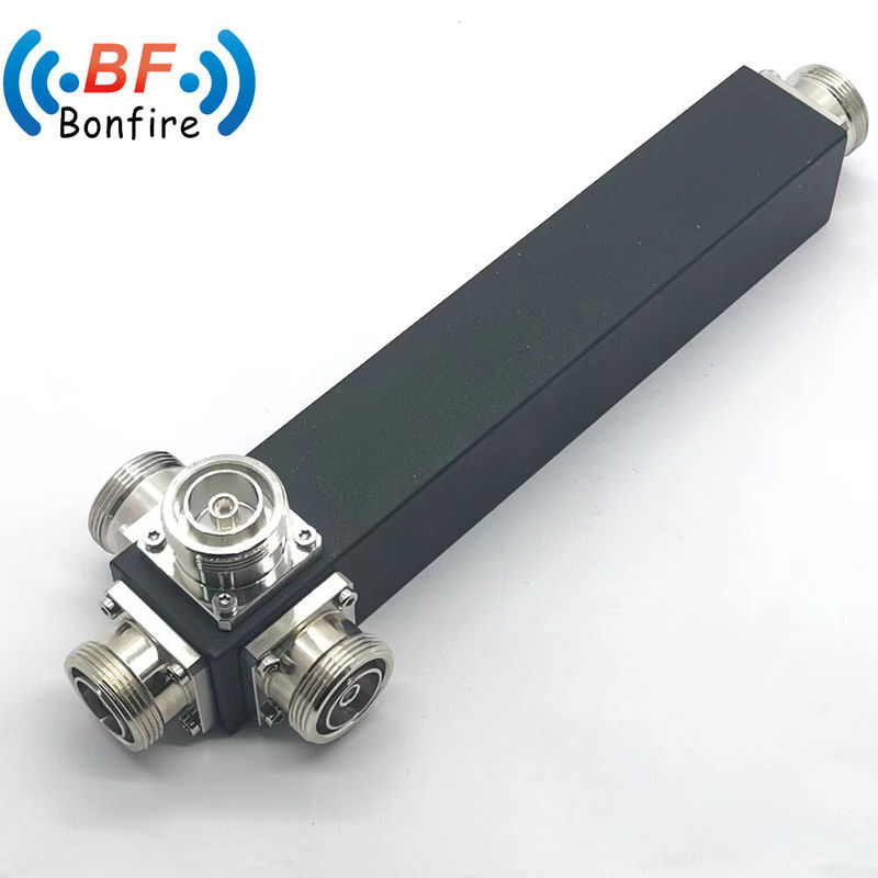 350-3800MHz Diviseur de puissance bidirectionnel avec interface DIN-F et connecteur féminin gris 4.3/10